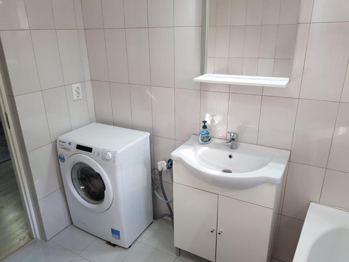 Apartament 8 Central Târgu-Mureş Eksteriør billede